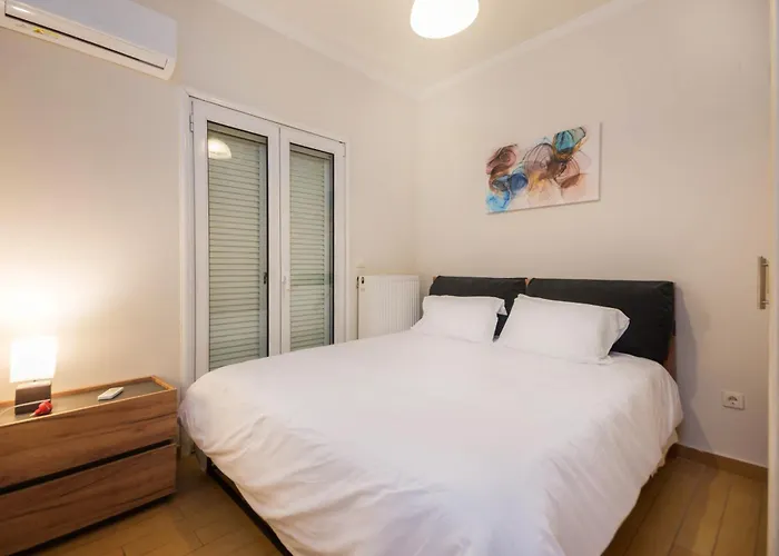 διωροφη μεζονετα-2km απο το κεντρο-iliana House Апартаменты Alepou