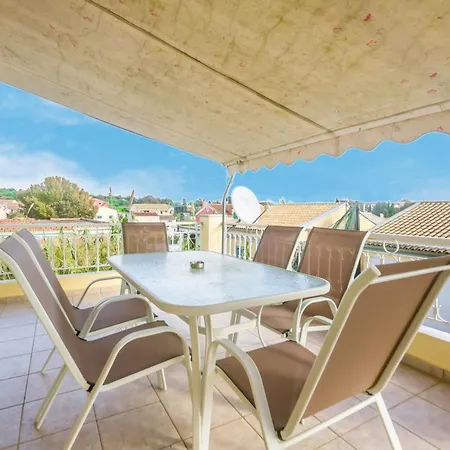 διωροφη μεζονετα-2km απο το κεντρο-iliana House Apartament Alepou