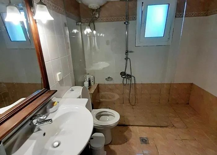 διωροφη μεζονετα-2km απο το κεντρο-iliana House 公寓 *